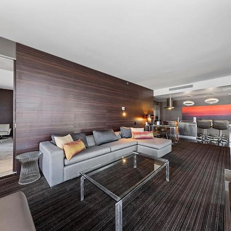 Huge Modern Luxury 17 Floor Panoramic Corner Suite With Open Balcony Las Vegas Buitenkant foto