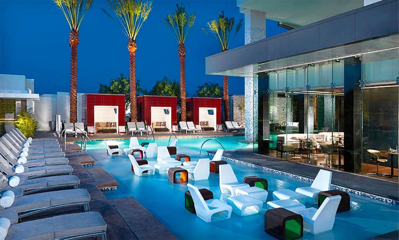 Huge Modern Luxury 17 Floor Panoramic Corner Suite With Open Balcony Las Vegas Buitenkant foto