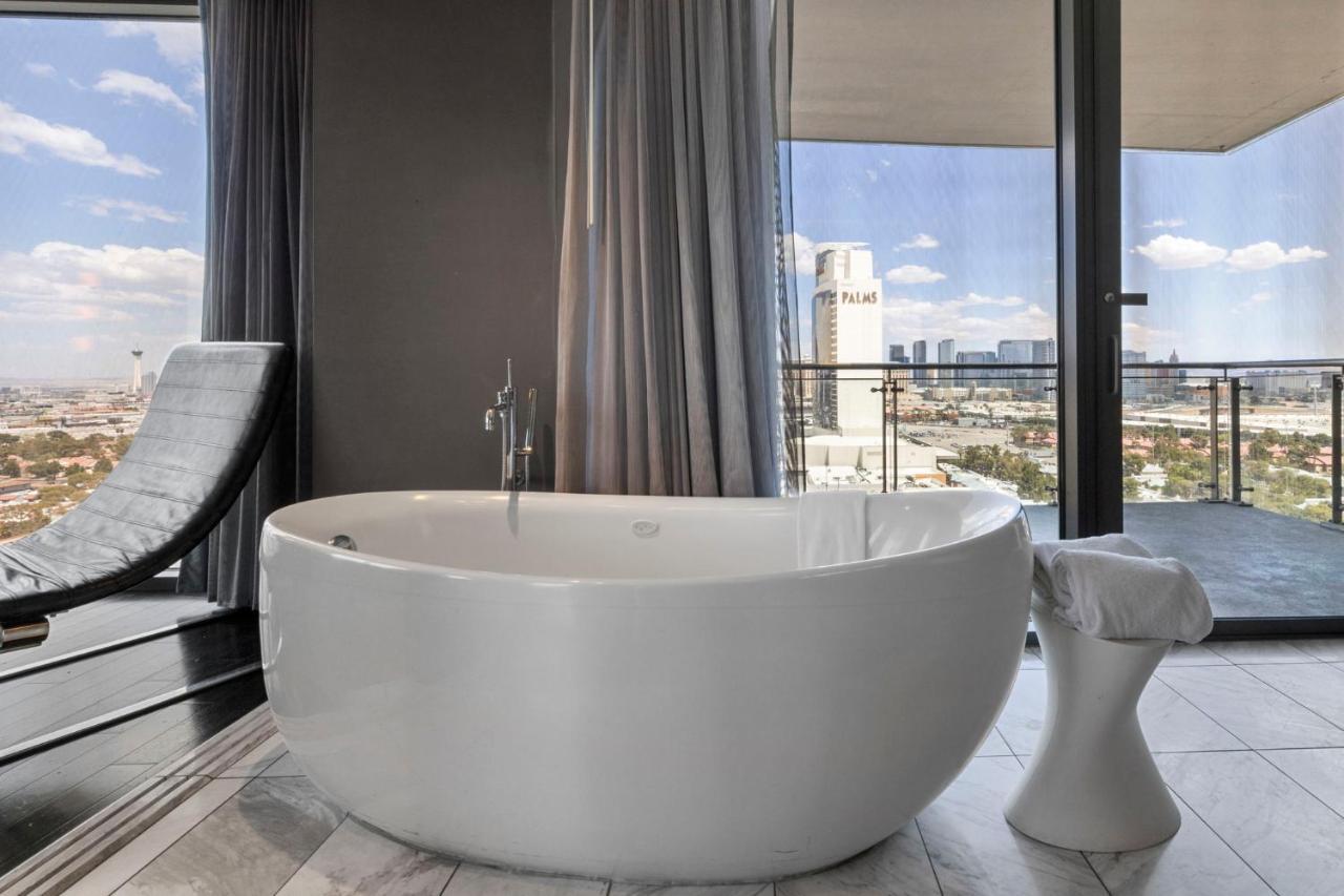 Huge Modern Luxury 17 Floor Panoramic Corner Suite With Open Balcony Las Vegas Buitenkant foto