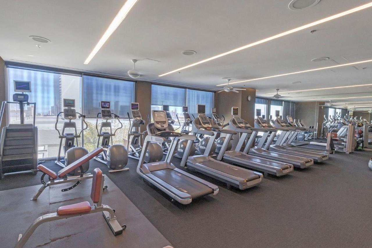 Huge Modern Luxury 17 Floor Panoramic Corner Suite With Open Balcony Las Vegas Buitenkant foto