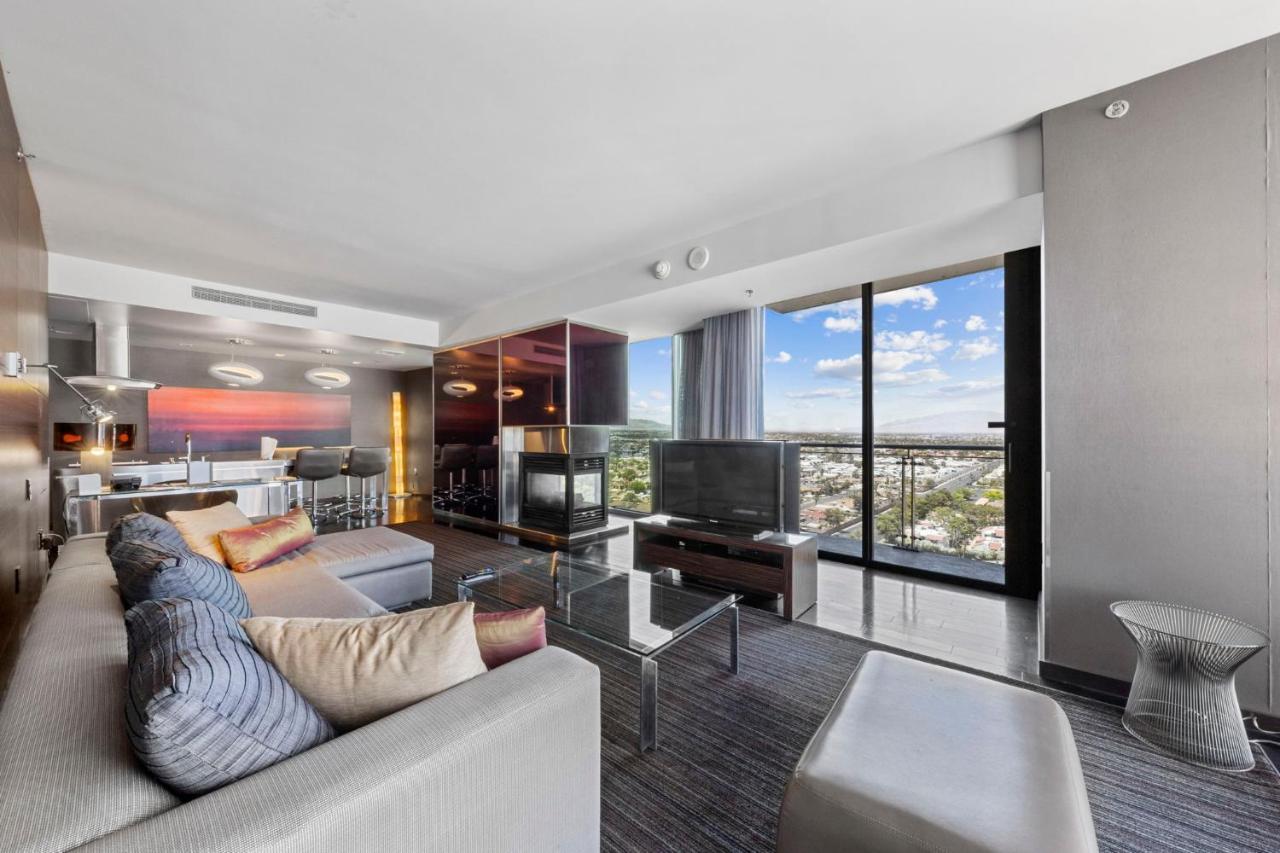 Huge Modern Luxury 17 Floor Panoramic Corner Suite With Open Balcony Las Vegas Buitenkant foto