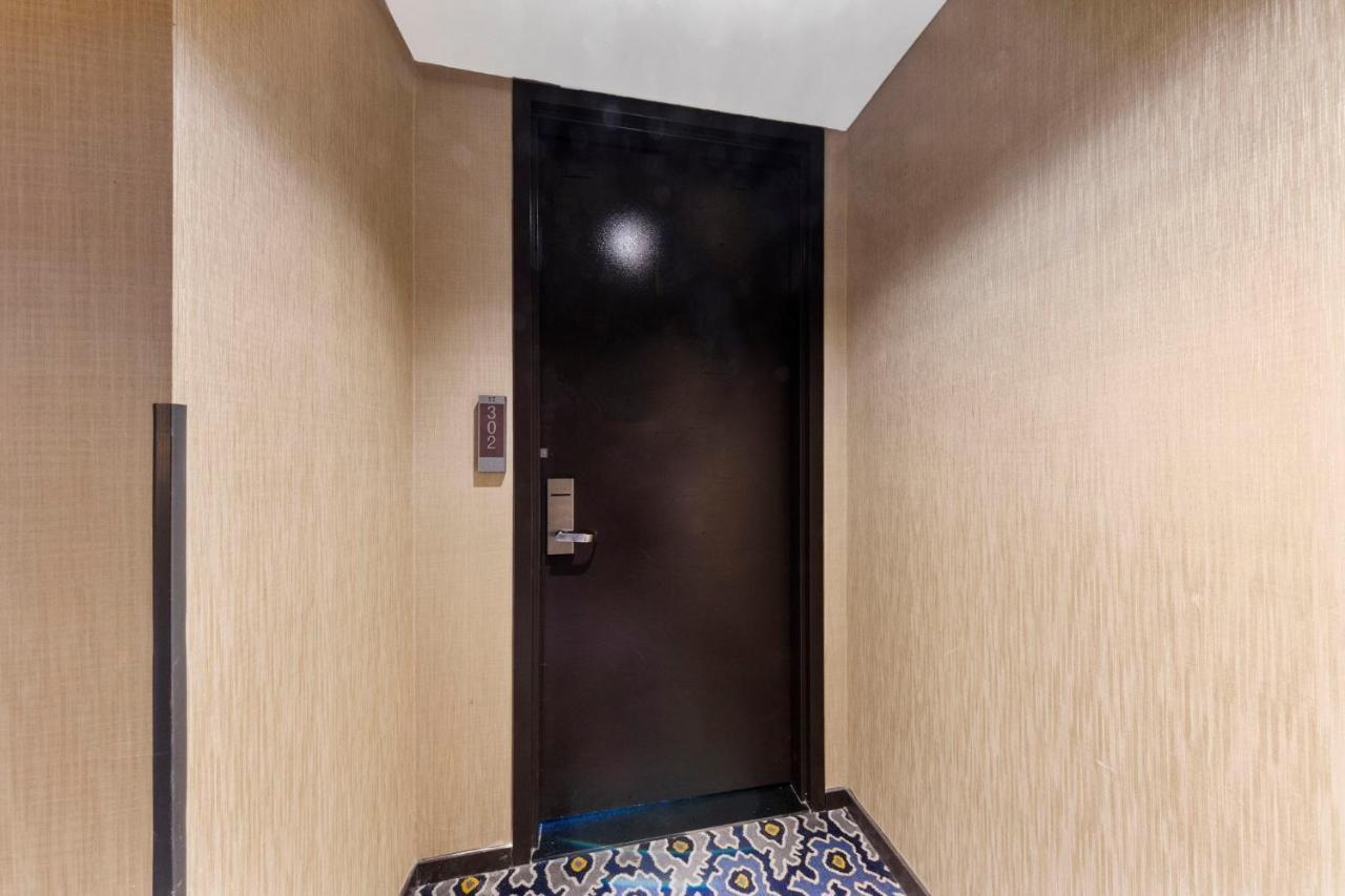 Huge Modern Luxury 17 Floor Panoramic Corner Suite With Open Balcony Las Vegas Buitenkant foto