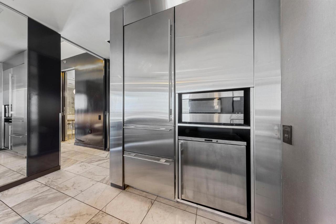 Huge Modern Luxury 17 Floor Panoramic Corner Suite With Open Balcony Las Vegas Buitenkant foto